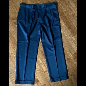 Savane Navy dress pants, No Iron, 40 waist x 30 length, new condition